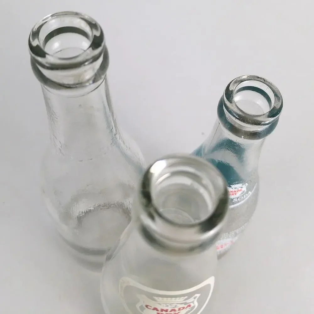 Set 3 Vtg 1960s Canada Dry‎ ACL Glass Bottles 7oz Club Soda 12oz 10oz Ginger Ale